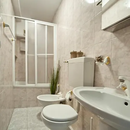 Close 2 Belem Apt 아파트 *